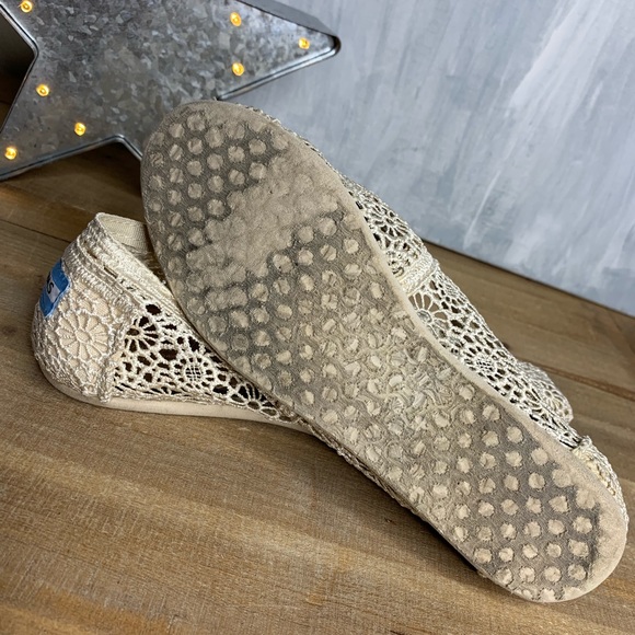 Crochet Lace Toms - Picture 6 of 6